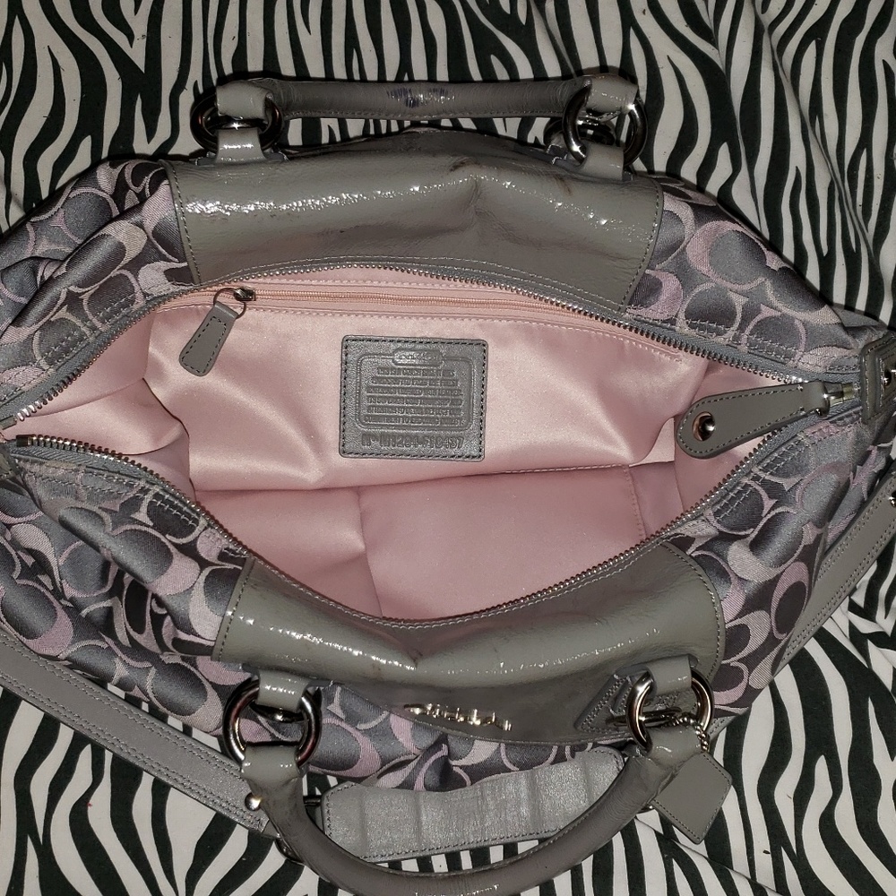 Large Tote - Picture 2 of 2